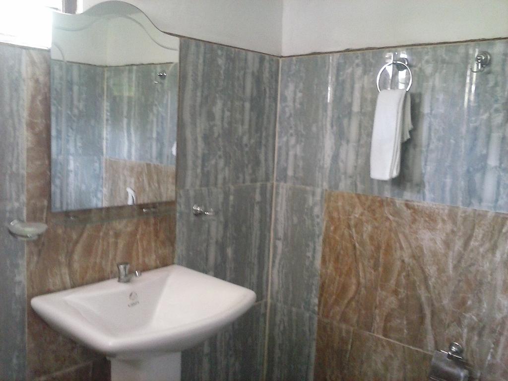 Lovely Lodge Сигирия Экстерьер фото