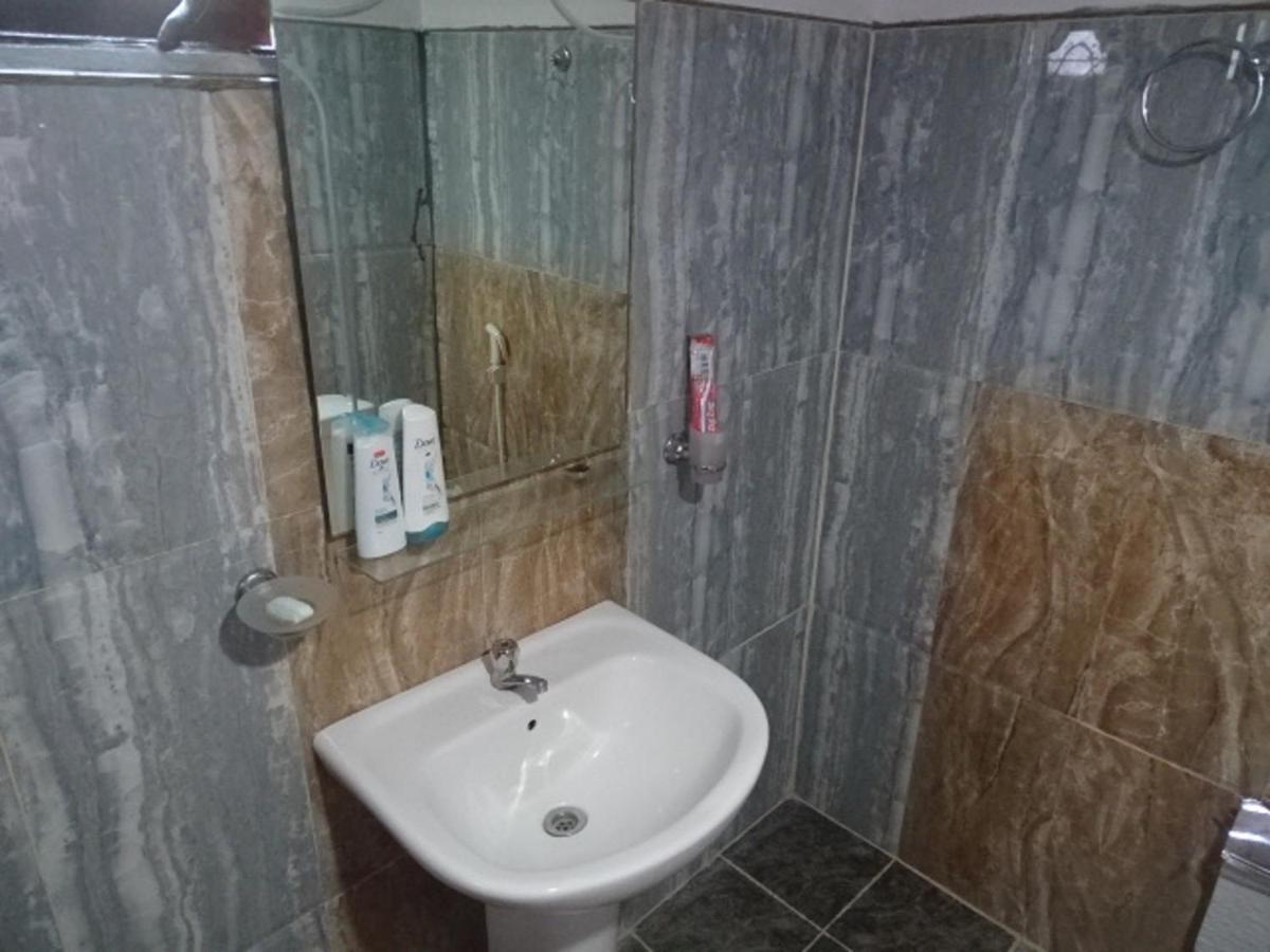 Lovely Lodge Сигирия Экстерьер фото